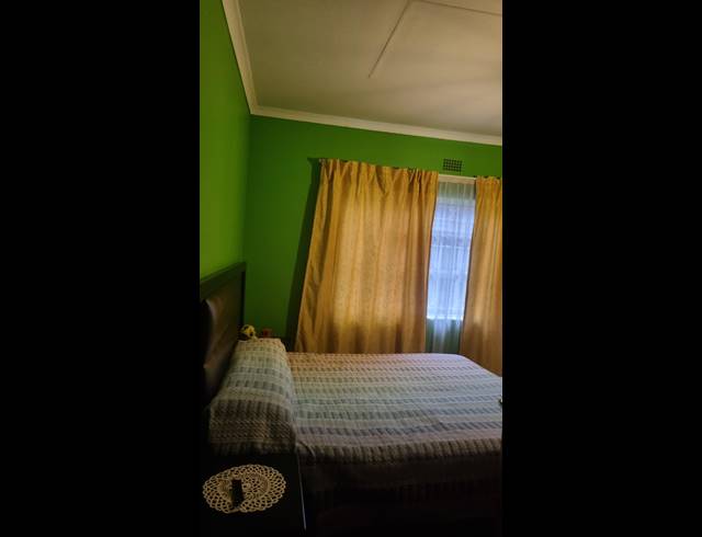 3 BEDROOM HOUSE FOR SALE IN LENNOXTON